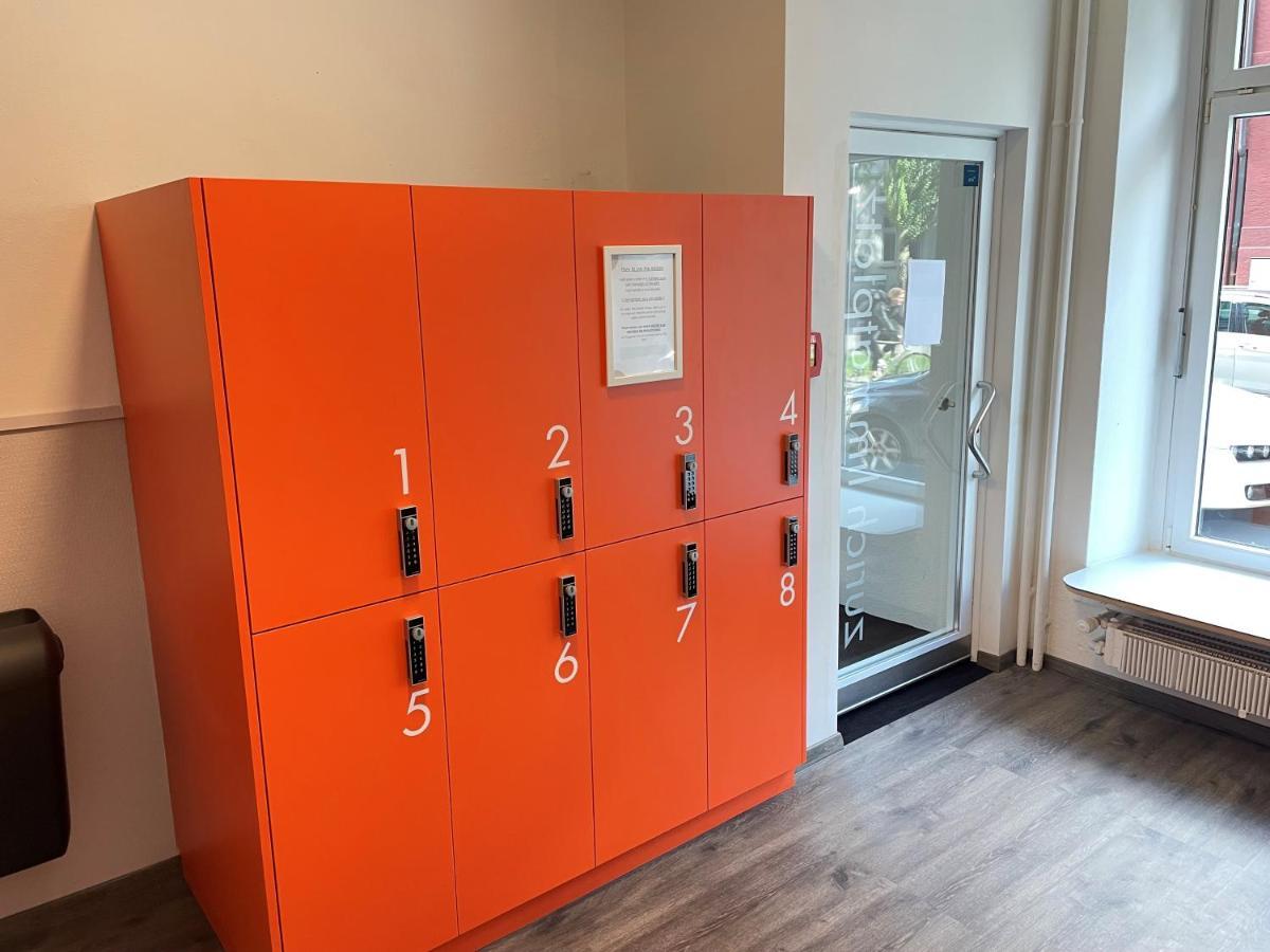 Easyhotel Zuerich Limmatplatz ภายนอก รูปภาพ